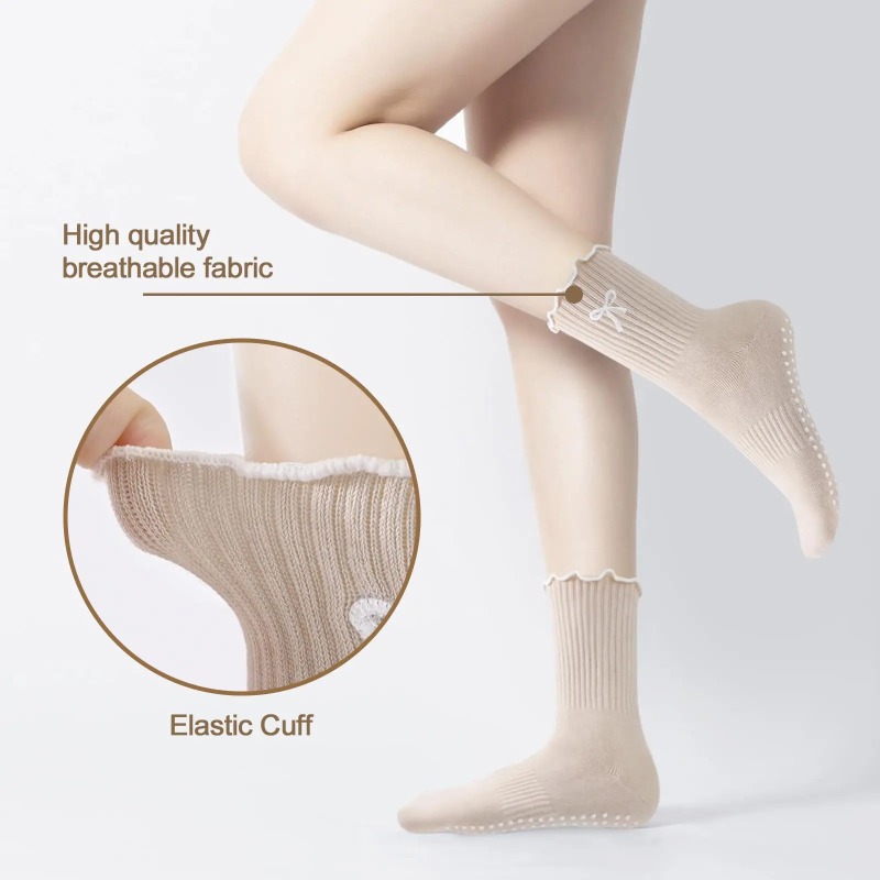 Professional Yoga Socks, Cotto - Yoga & Fitness With Denise ulasan dan harga